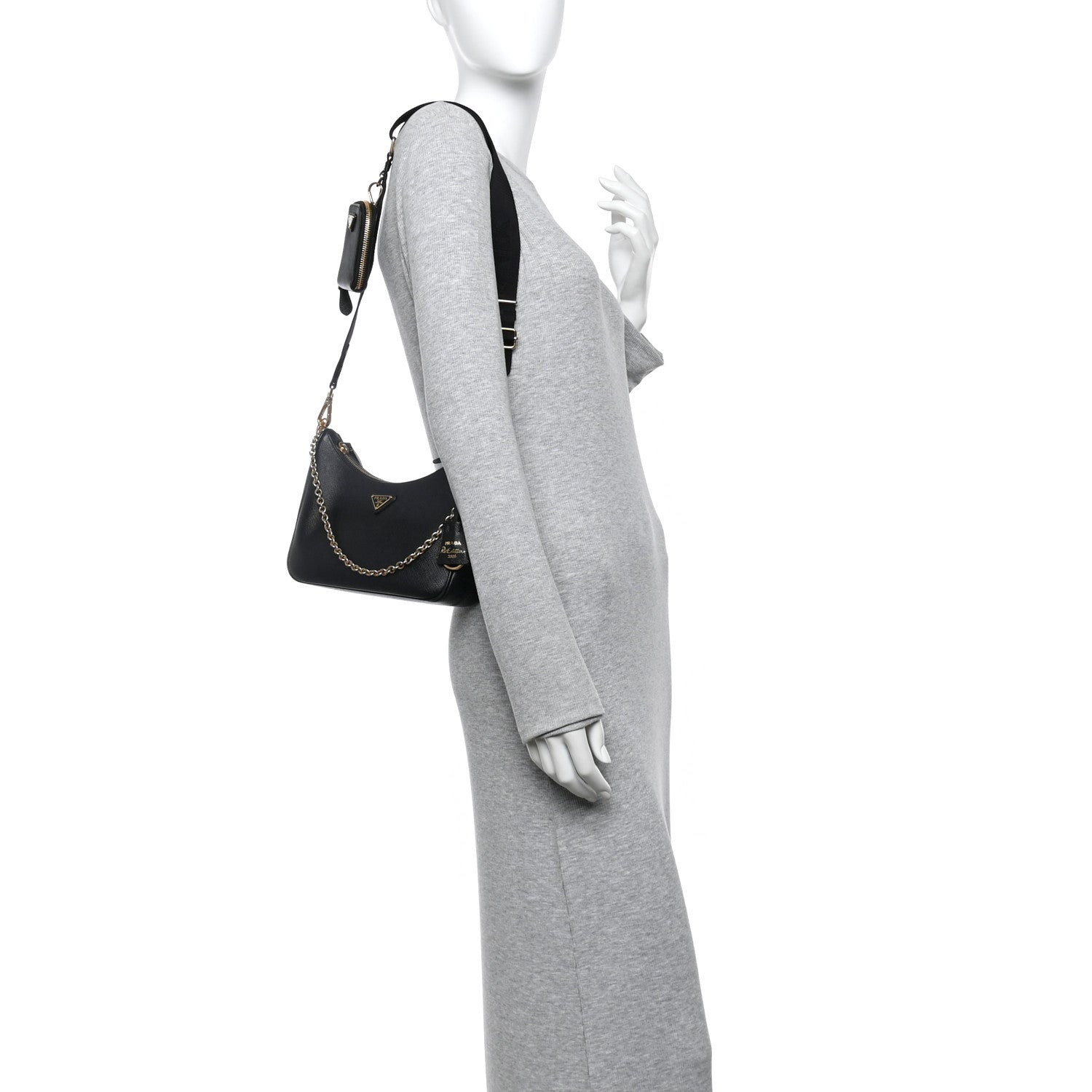 Saffiano Lux Re-Edition 2005 Shoulder Bag Black