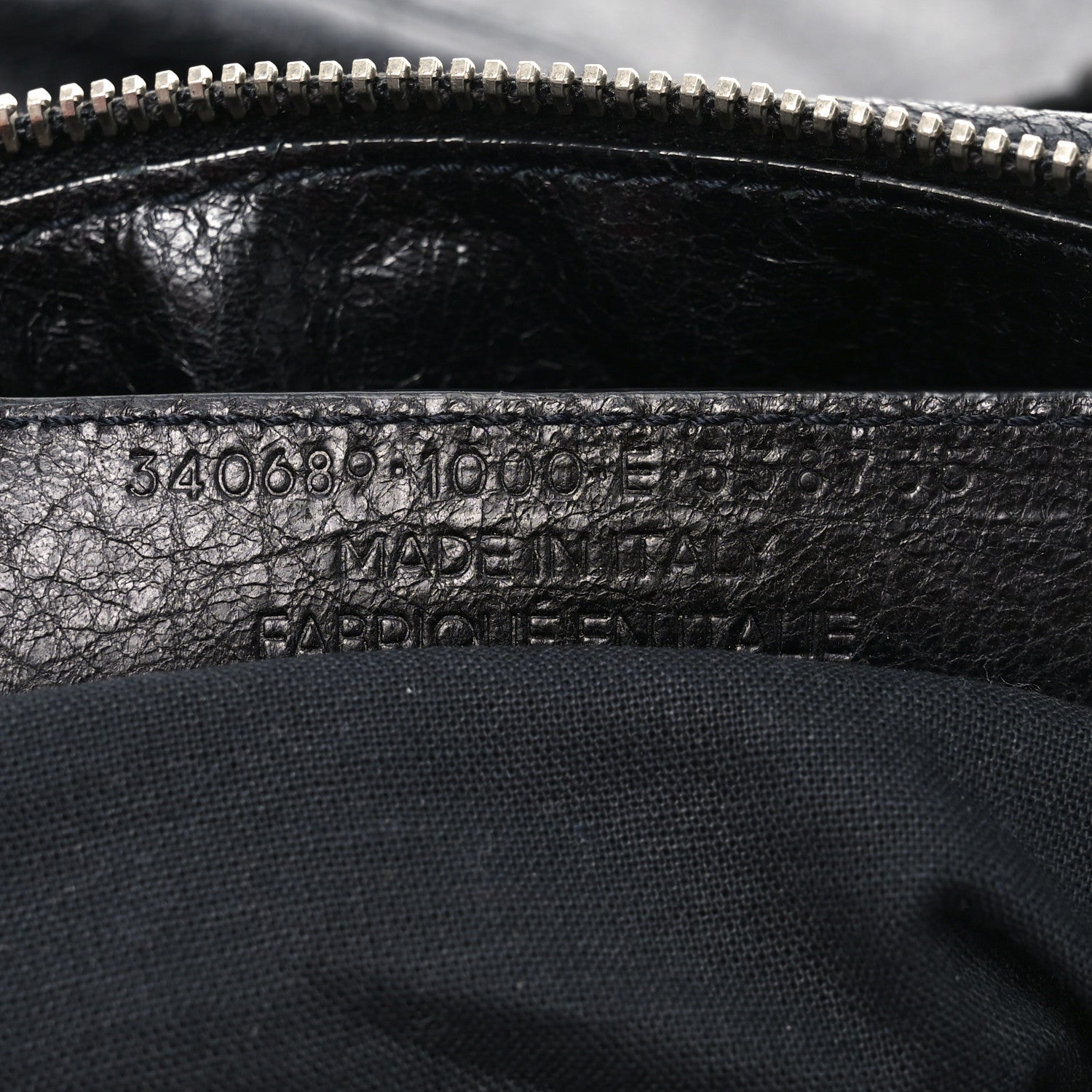 Agneau Classic Silver Hardware Weekender Black