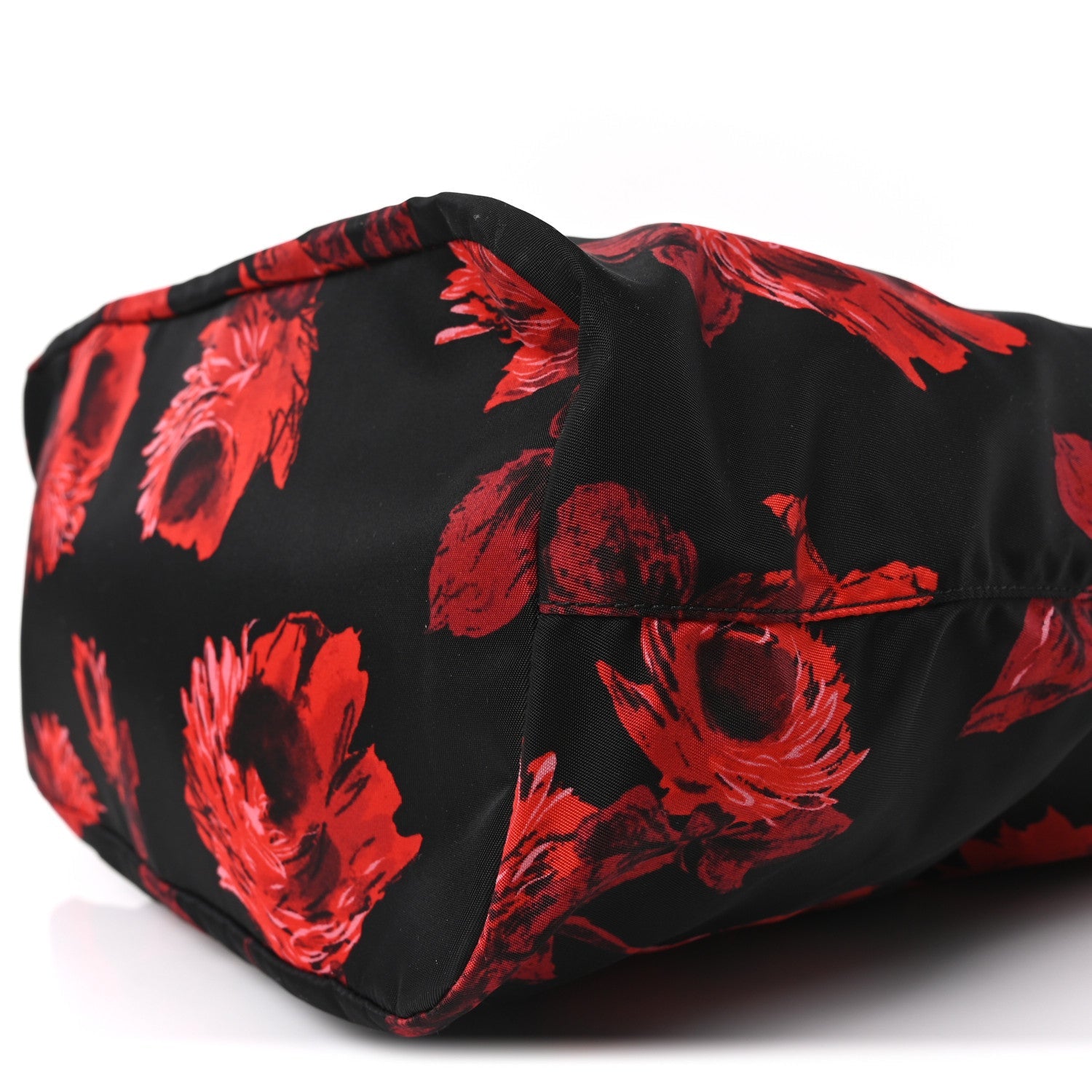 Tessuto Nylon Saffiano Rose Print Tote Black Rosso
