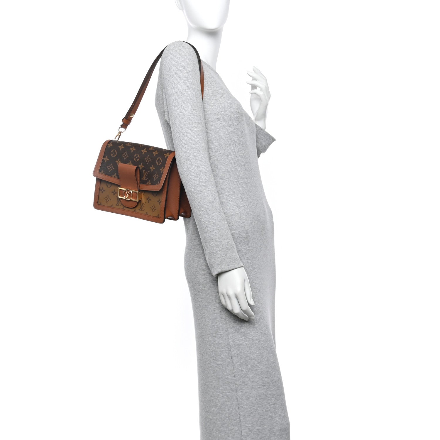 Reverse Monogram Dauphine MM