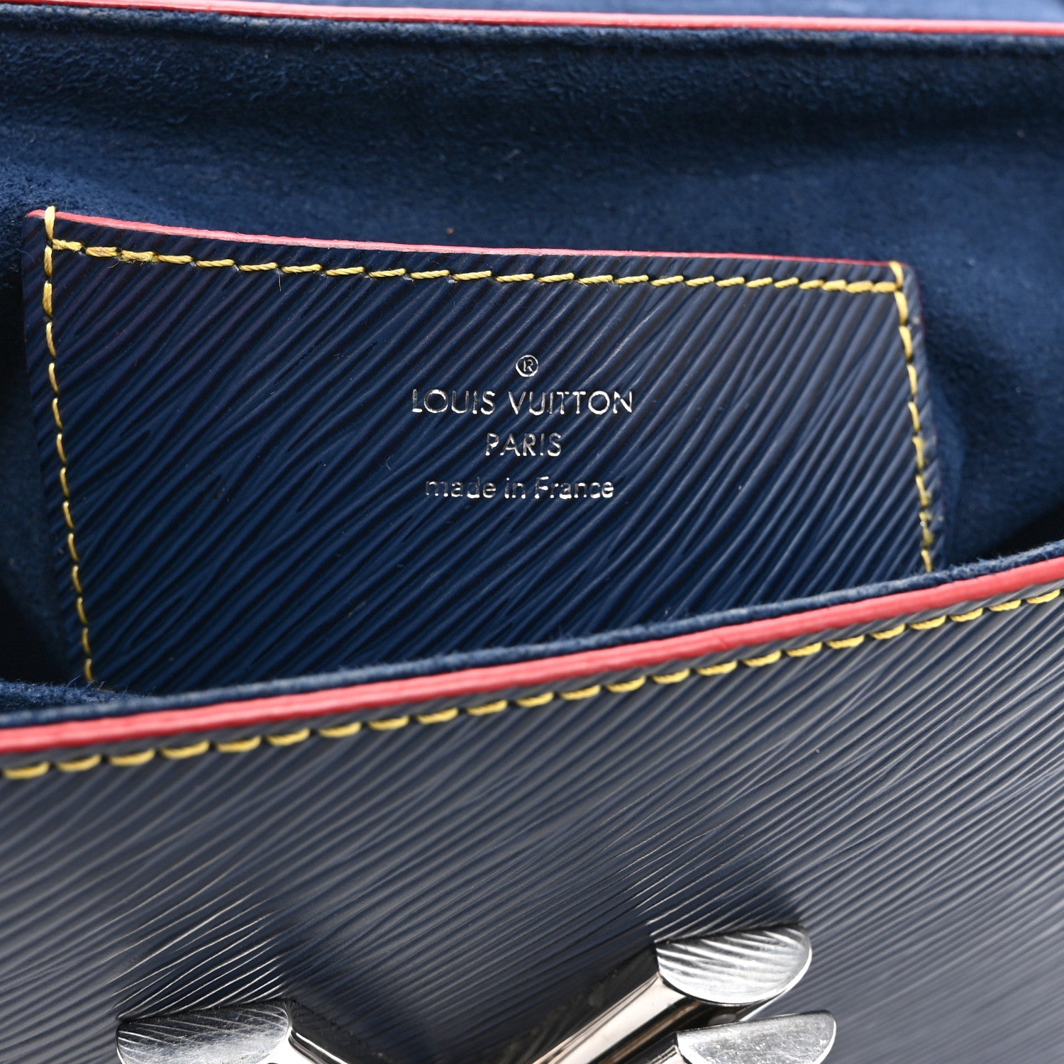 Epi Twist Shoulder Bag MM Indigo Piment