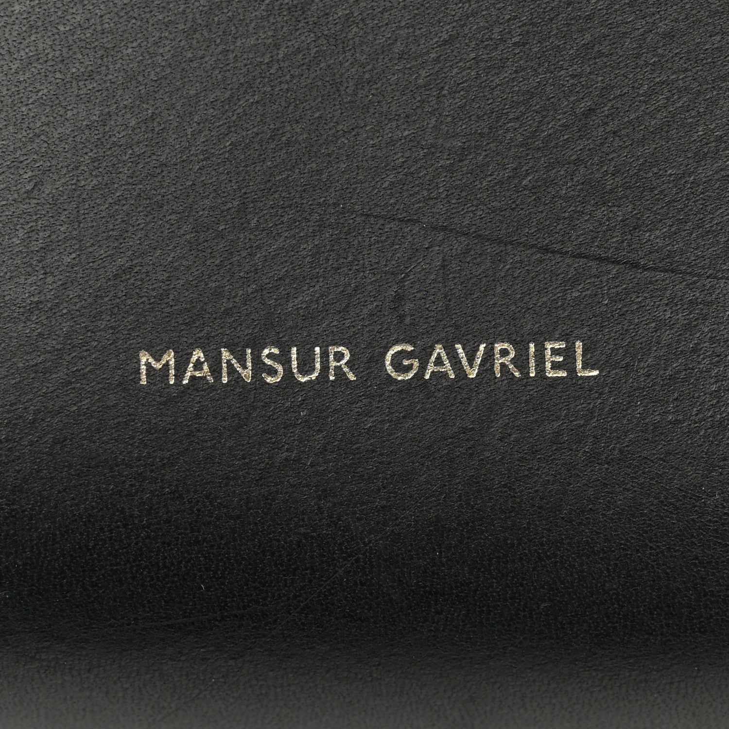 Vegetable Tanned Calfskin Bucket Bag Black Flamma