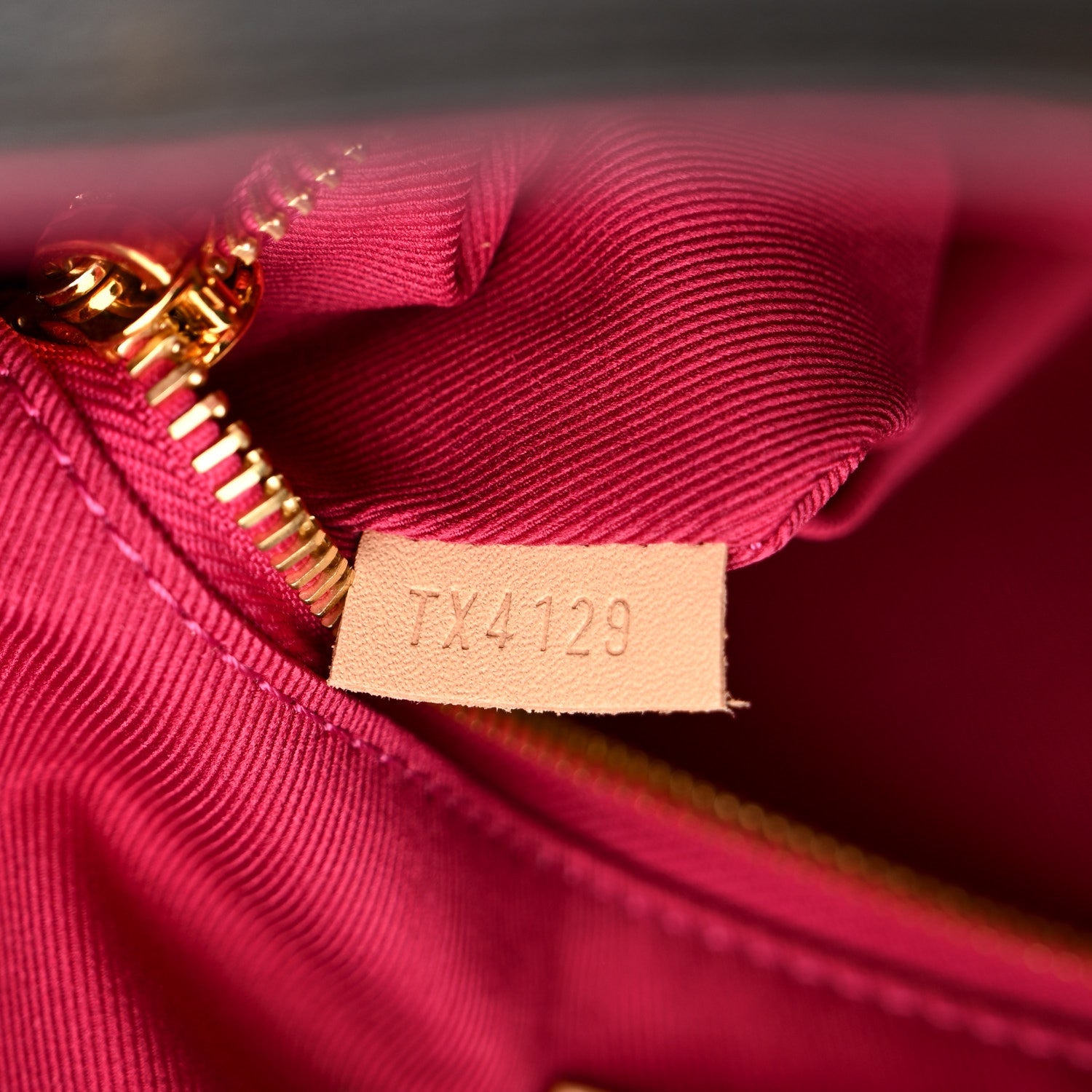 Monogram Graceful PM Pivoine