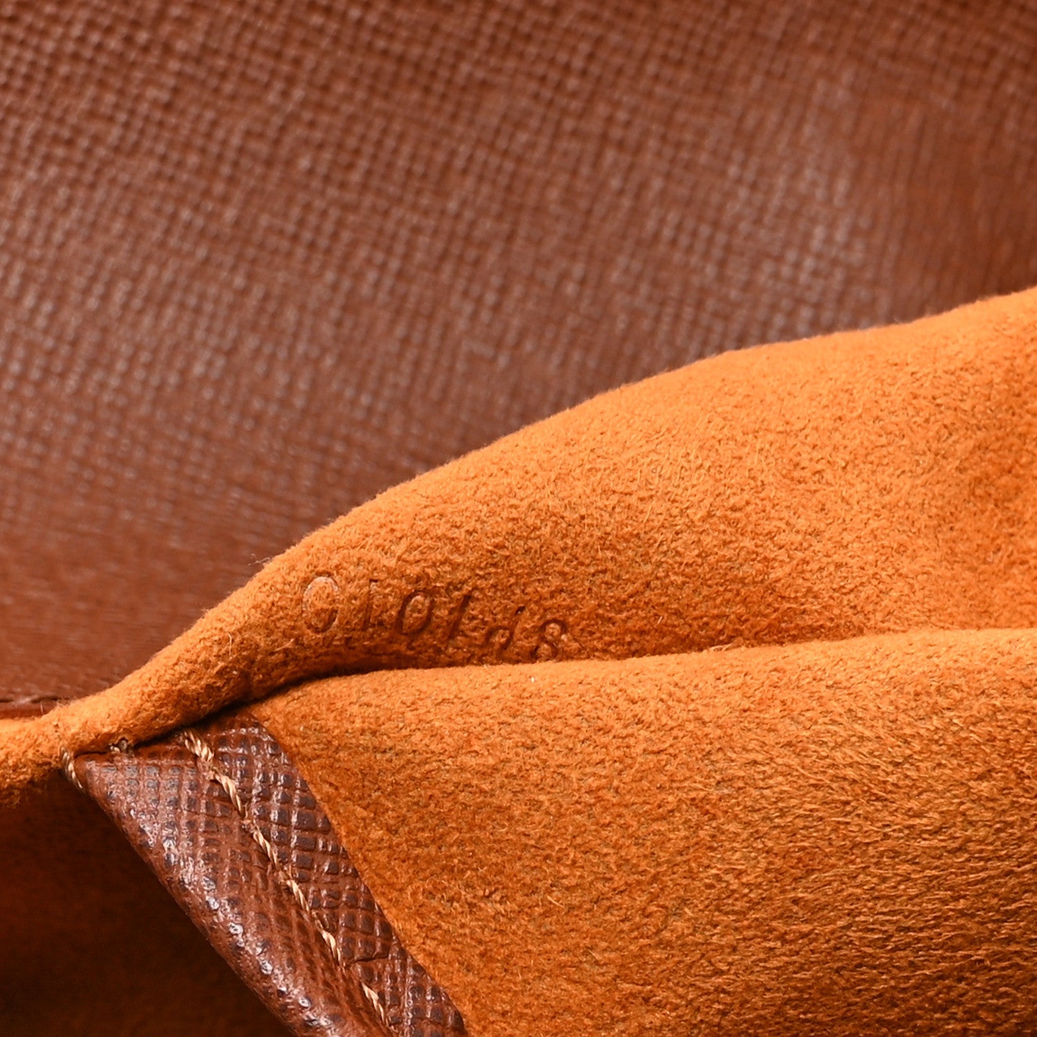 Monogram Musette Tango