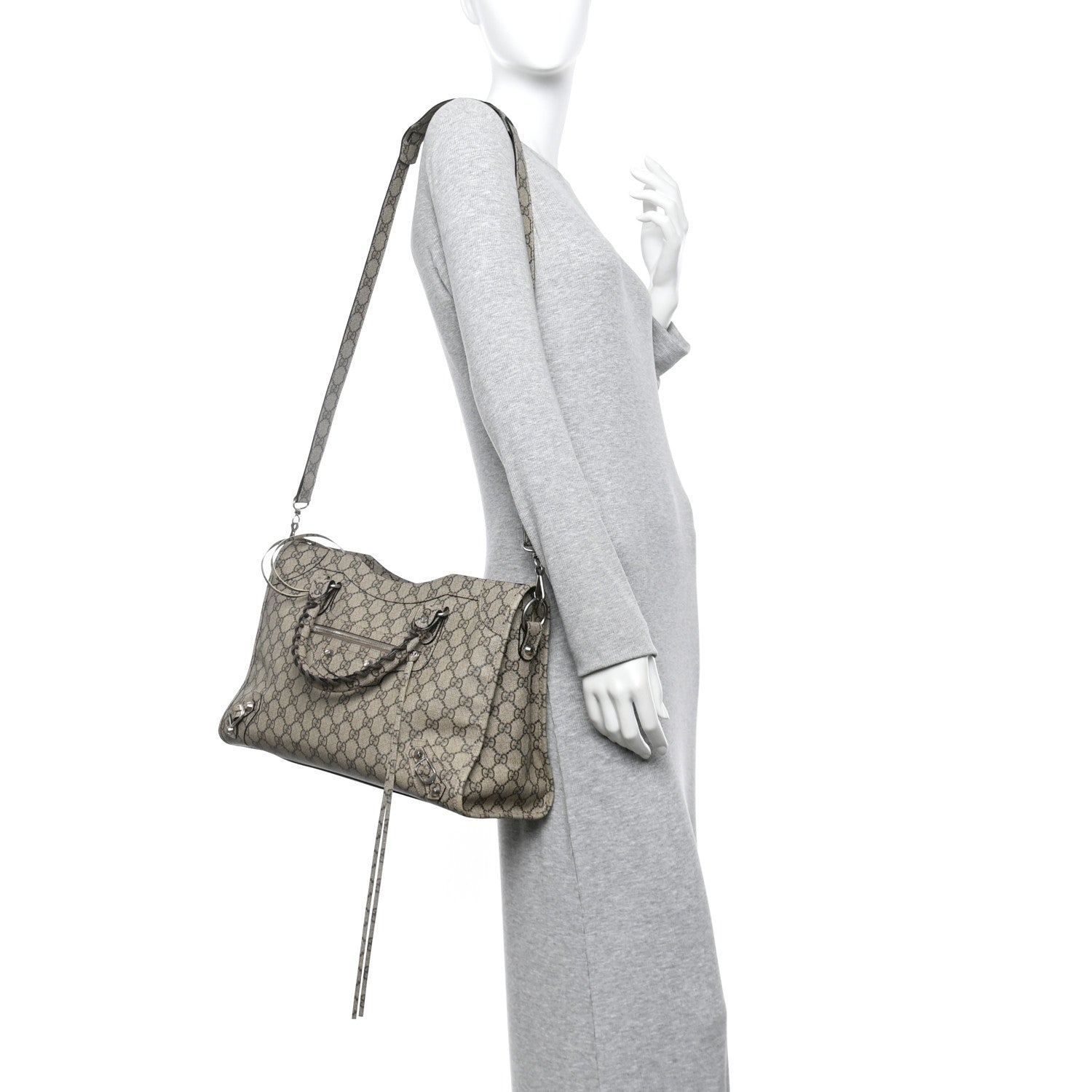 X GUCCI GG Supreme Monogram Neo Classic Silver Hardware City Beige Ebony