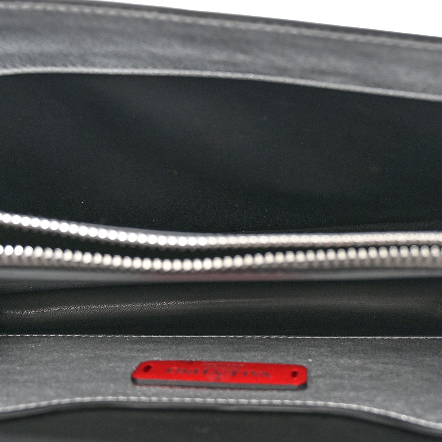 Metallic Calfskin Small Rockstud No Limit Shoulder Bag Silver