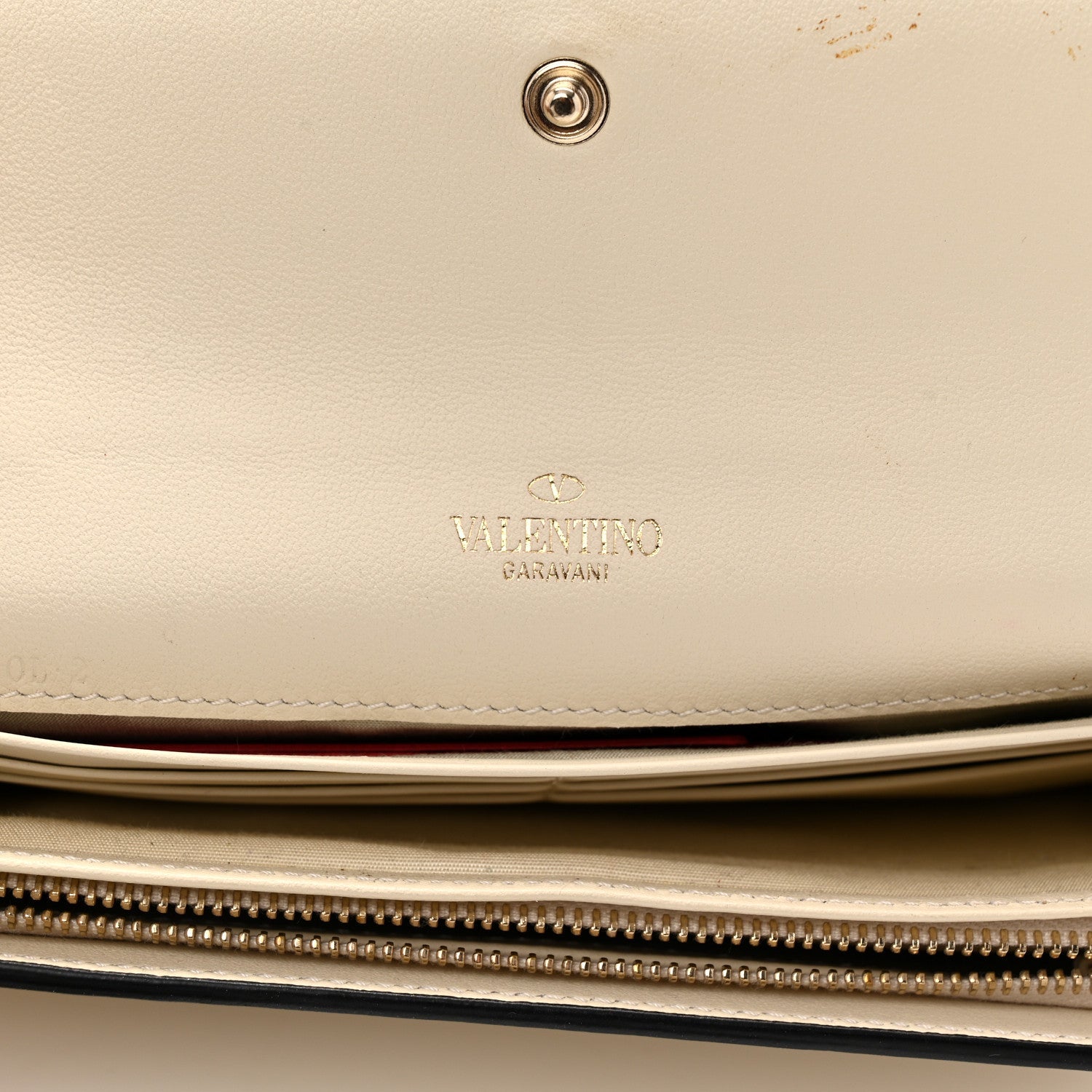 Calfskin Rockstud Wristlet Travel Wallet Light Ivory