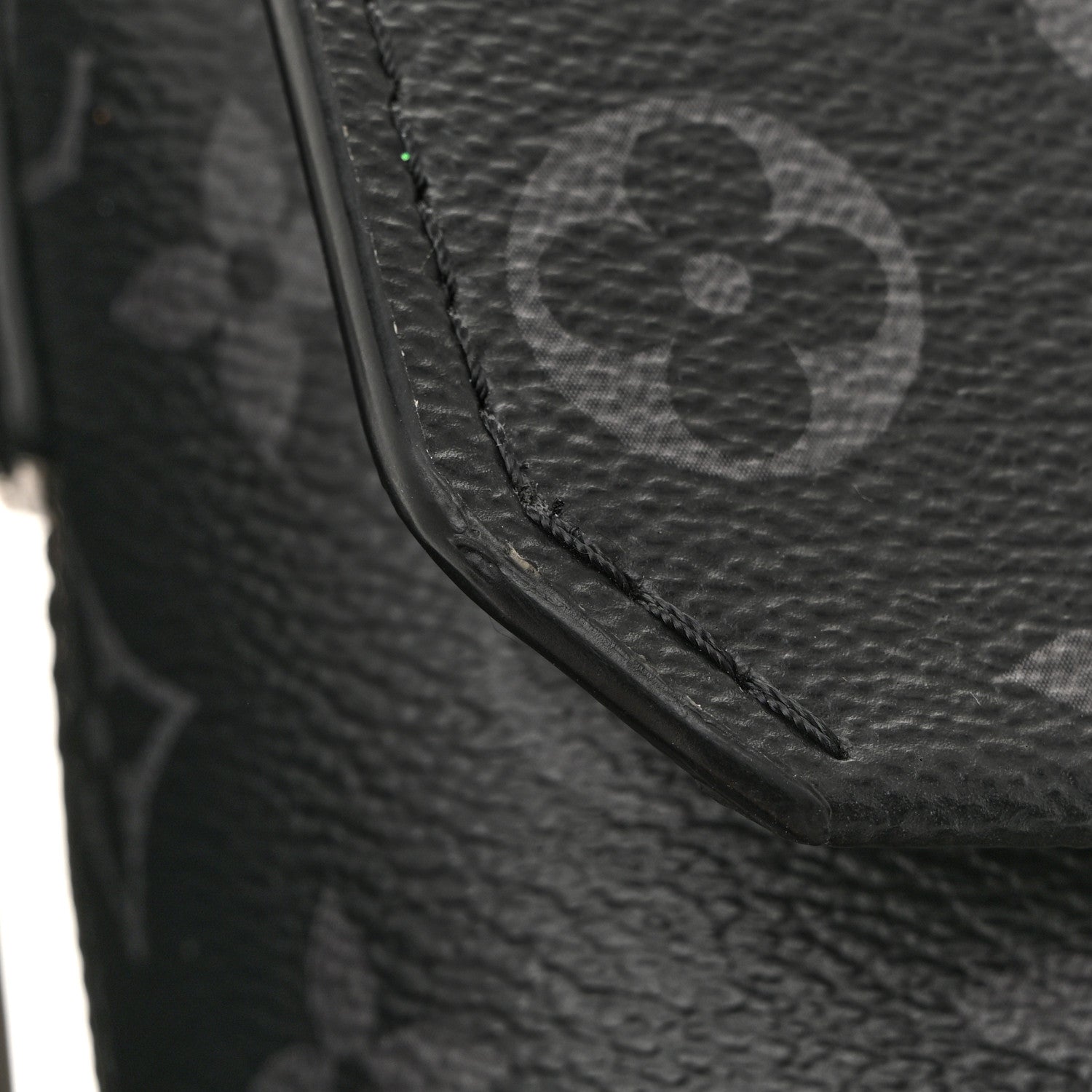 Monogram Eclipse S-Cape Messenger