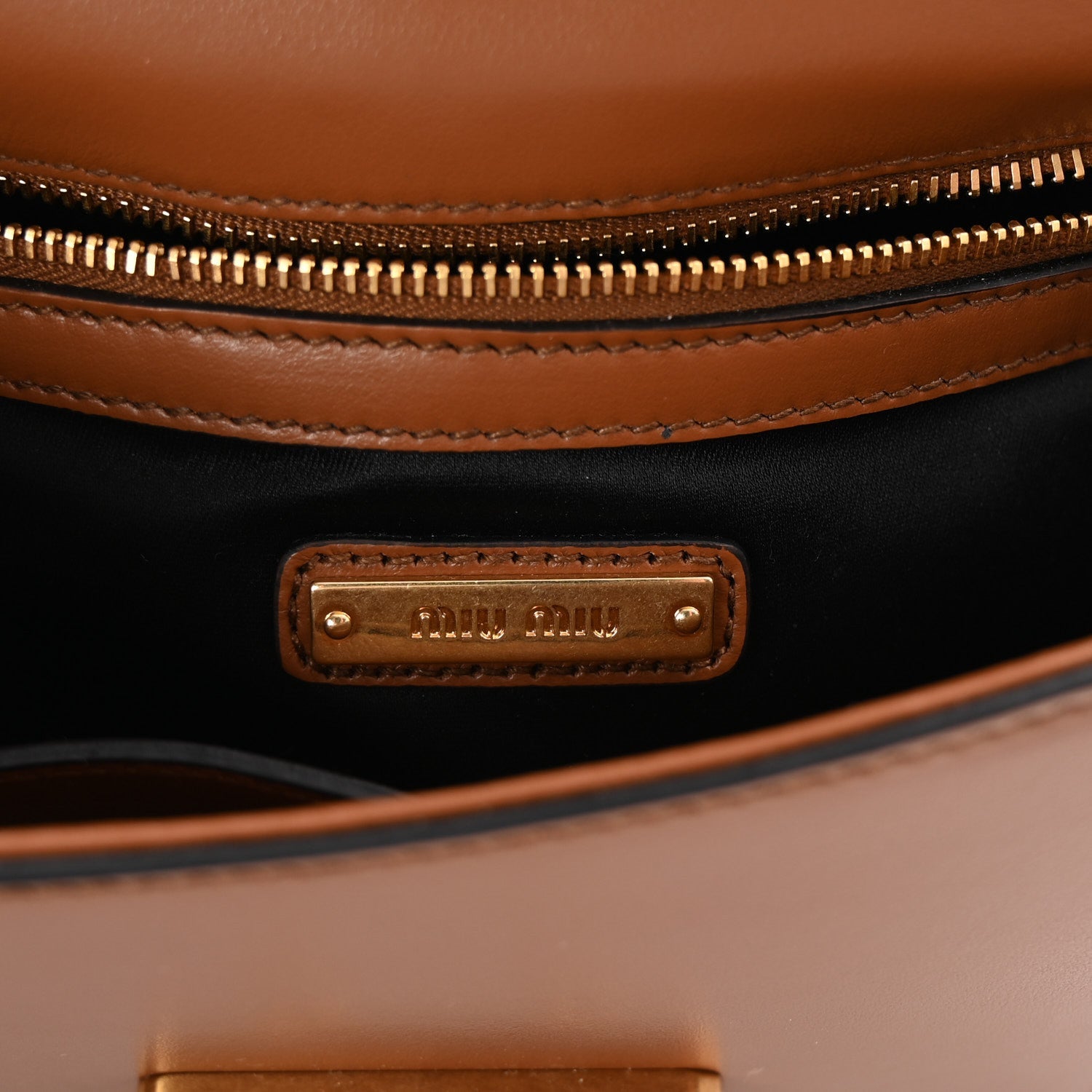 City Calf Lock Shoulder Bag Cognac