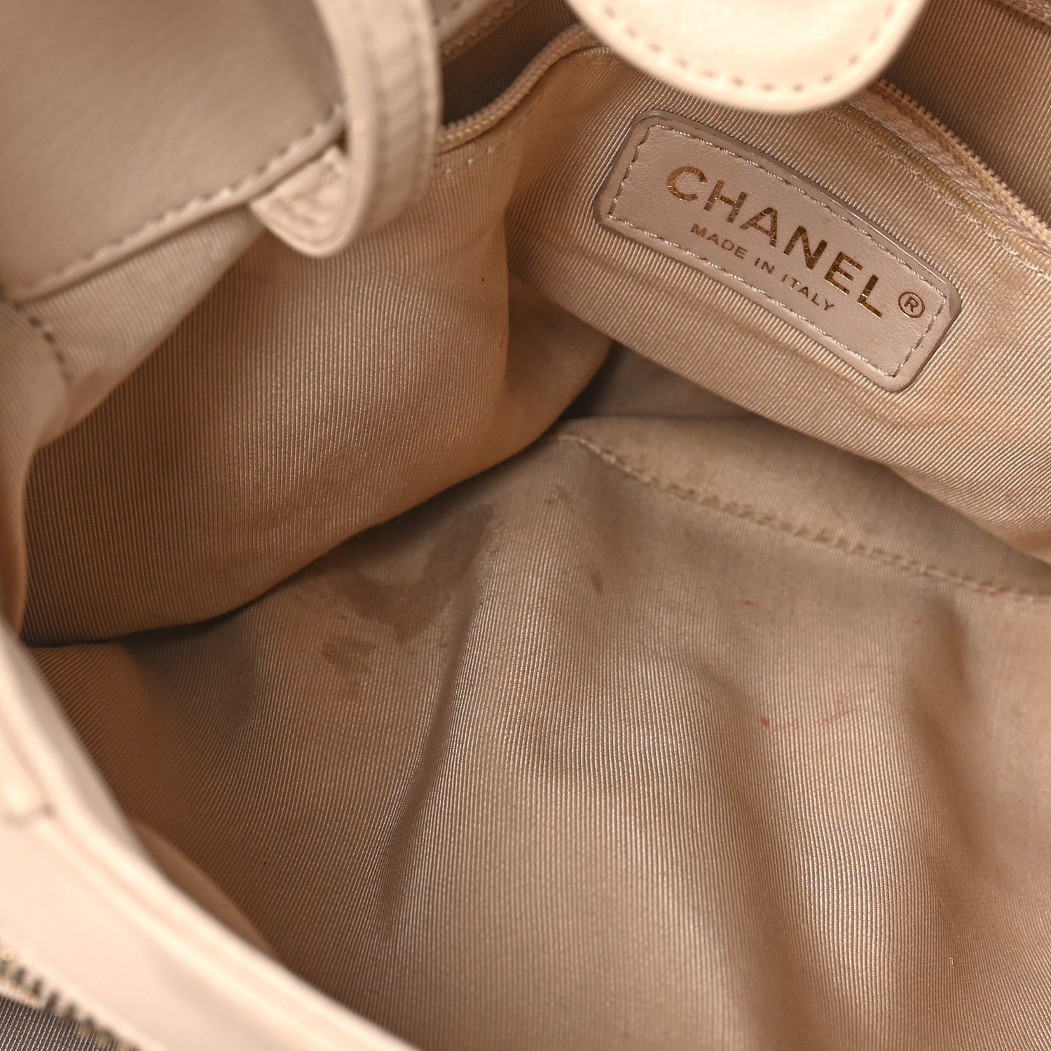 Calfskin Elaphe Stitched Large Chevron Chic Shopping Bag Beige