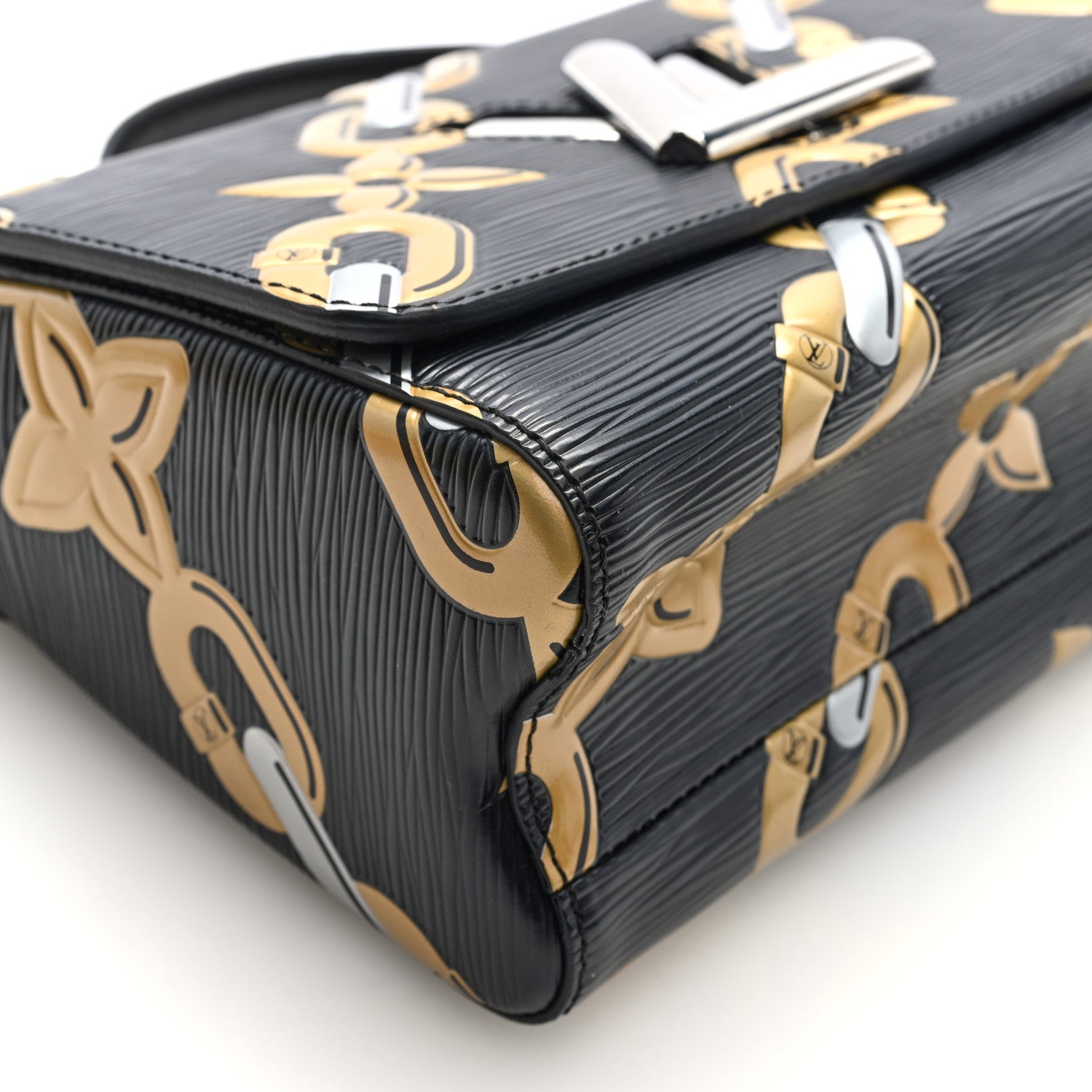 Epi Chain Flower Twist Shoulder Bag MM Black